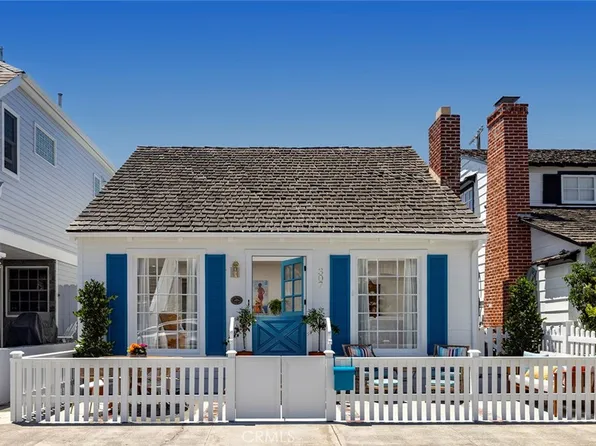 307 Diamond Ave, Newport Beach, CA 92662
