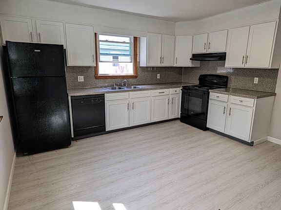 2nd image of 39 Zuella Dr #D
