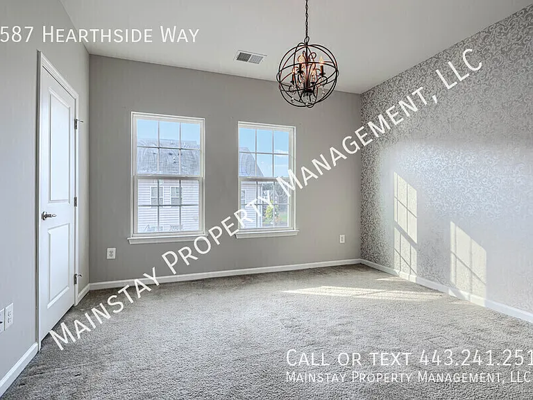 7587 Hearthside Way — Photo 15