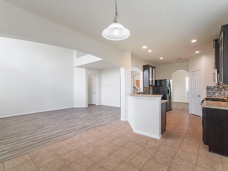25618 Crisp Spring Ln — Photo 23
