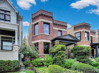3822 N Claremont Ave, Chicago, IL 60618