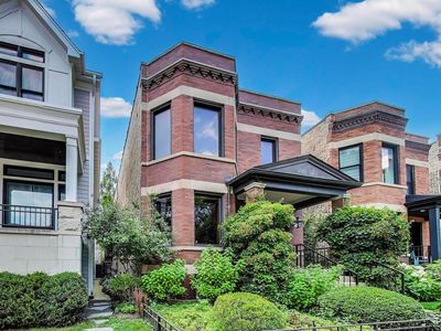 3822 N Claremont Ave, Chicago, IL, 60618