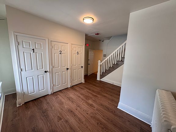 3rd image of 720 Lehman St #Ddf55587d