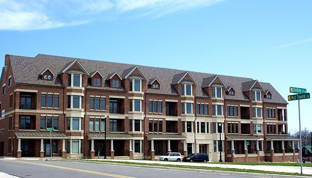 1st image of 430 Union Ave NE APT 103