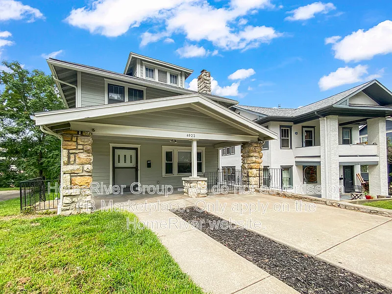 5 bed, 3.0 bath, 2800 sqft, $2,600 — Photo 2