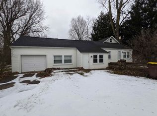 2017 Trinity St, Huntertown, IN 46748