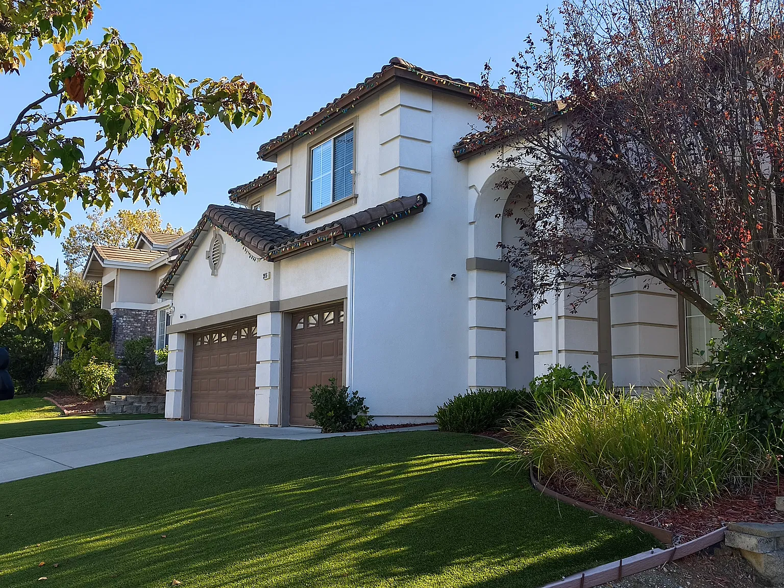 5 bed, 2766 sqft, $6,495 — Photo 1