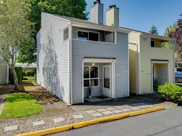 7017 NE 43rd St APT D, Vancouver, WA 98661