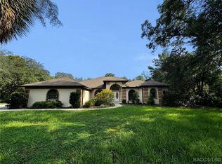 3573 W Promontory Dr, Beverly Hills, FL 34465