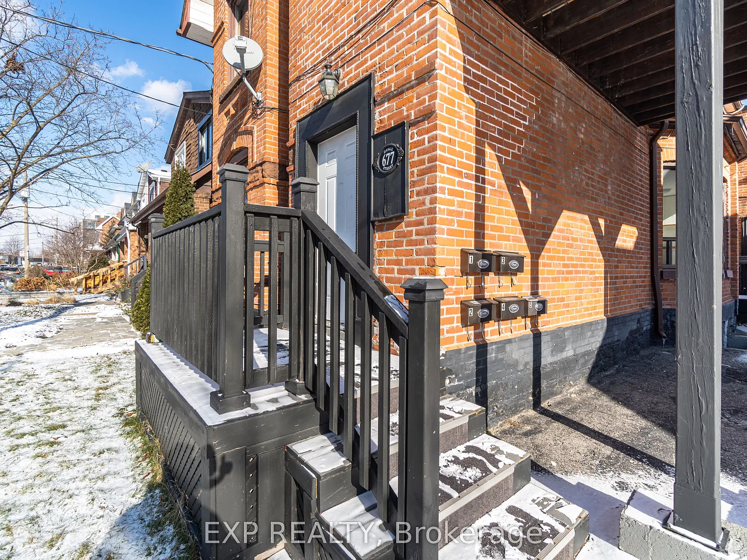 2 bed, $2,400 — Photo 2