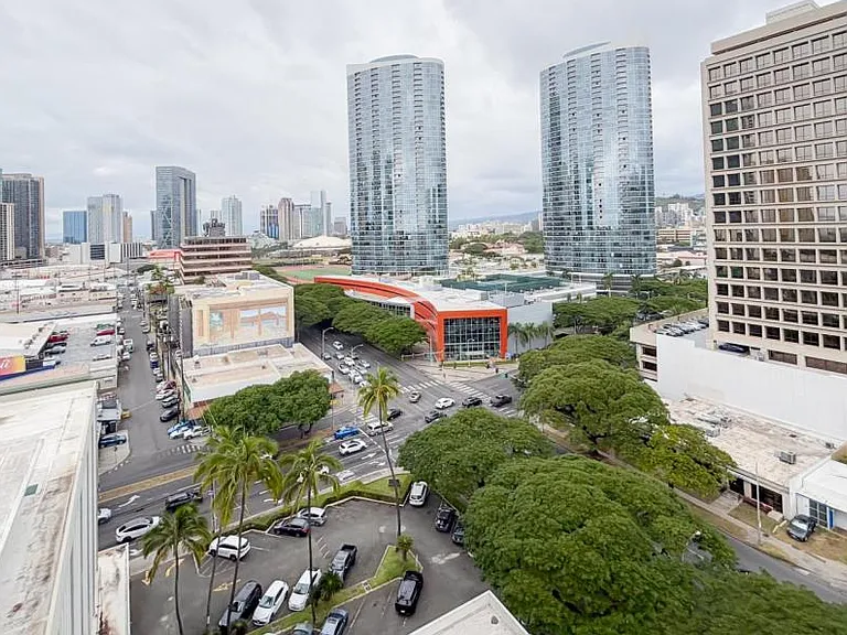 1341 Kapiolani Blvd #16A — Photo 27