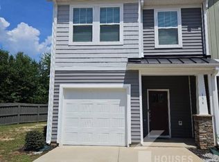 136 Addington Ln, Simpsonville, SC 29681