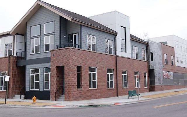 Building exterior, corner of Franklin and Alameda
