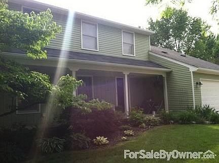 Front of House
						:
						Beautiful perennial gardens