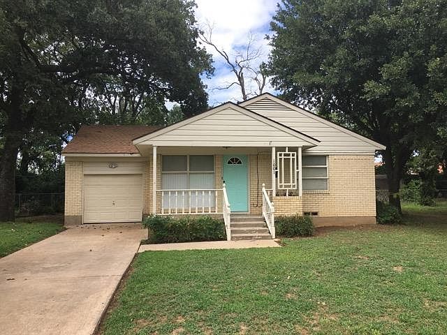 1st image of 1001 Lynda Ln