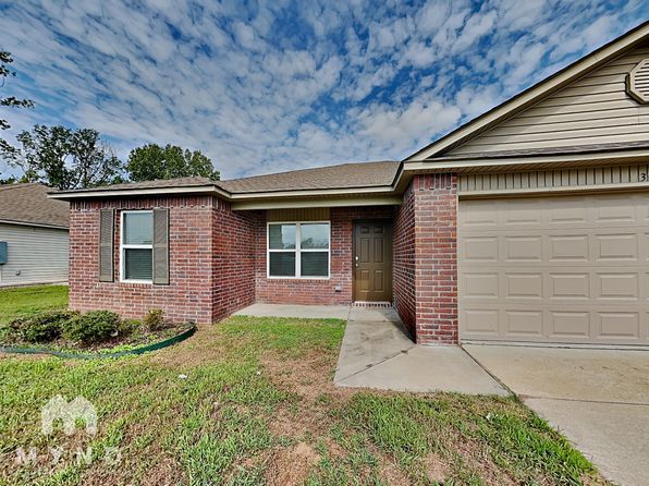 303 Westwood Dr
