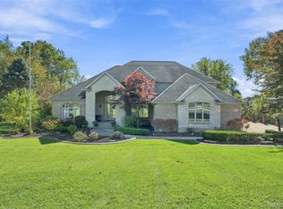 10136 Rosemarie Run, Brighton, MI 48114