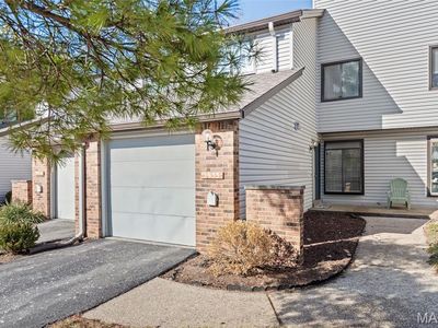 1833 Misty Moss Dr, Saint Louis, MO, 63146