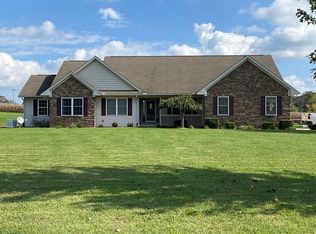 12833 Clinton Rd, Clinton, MI 49236