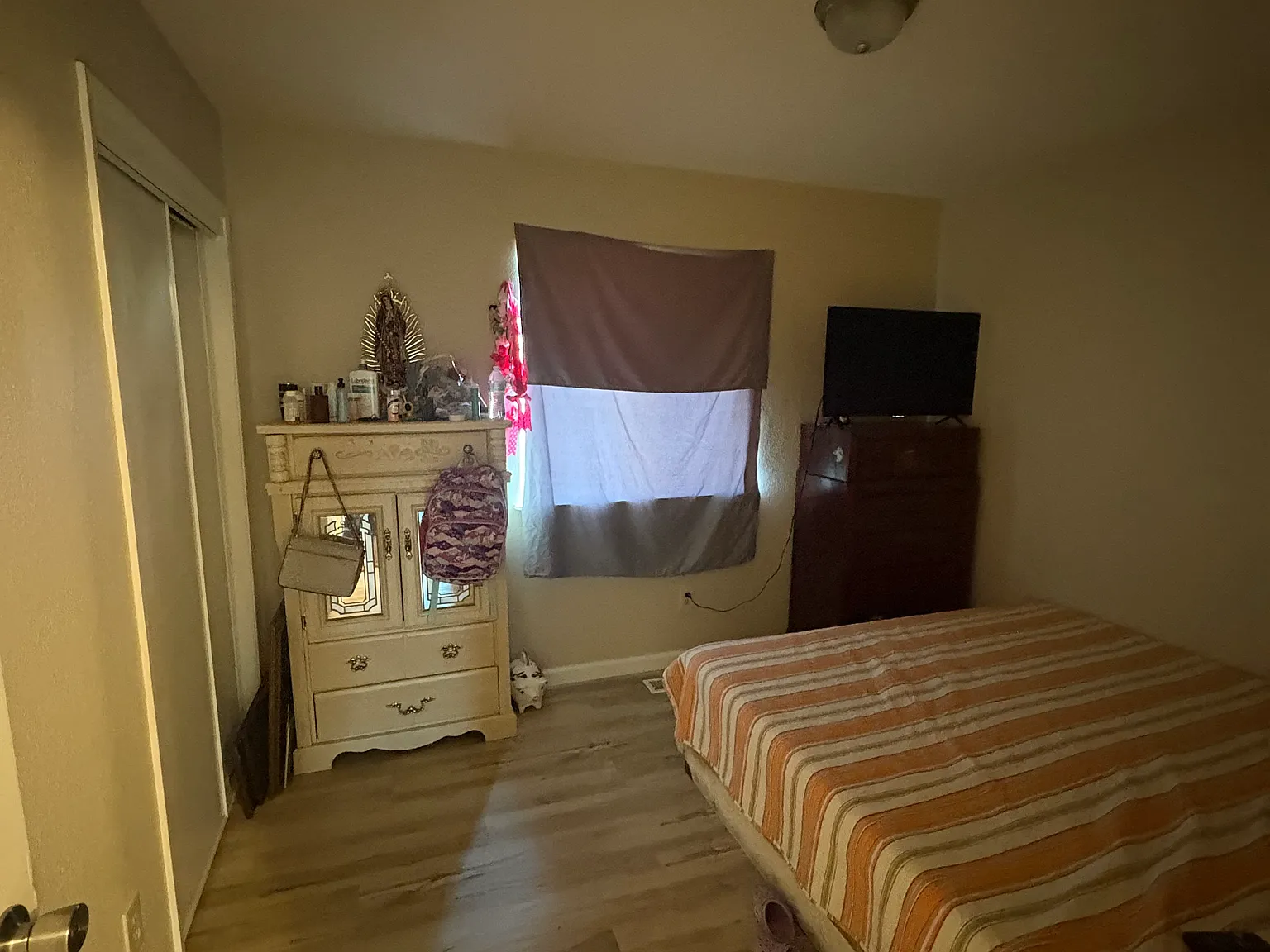 3 bed, 1248 sqft, $2,550 — Photo 2