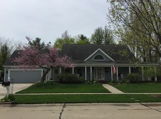 1405 Theodore Dr, Champaign, IL 61821