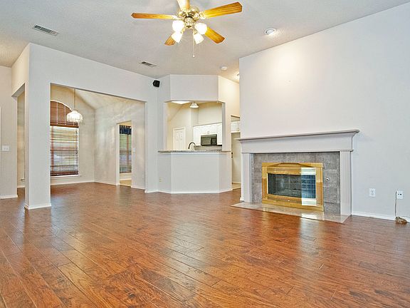 5th image of 7757 Lancelot Rd