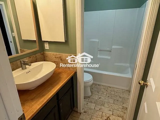 2088 Mainstreet — Photo 11
