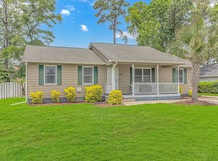 318 Robin Hood Cir, Little River, SC 29566