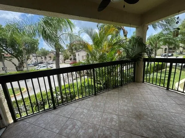 8822 SW 130th Ct #208, Miami, FL 33186