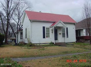 2232 Clay St, Murphysboro, IL 62966