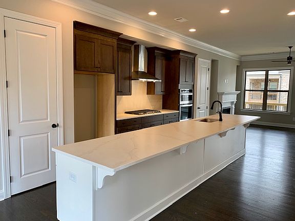 4th image of 3752 Huger Pl SE