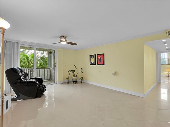 3rd image of 4007 N Ocean Bl #201