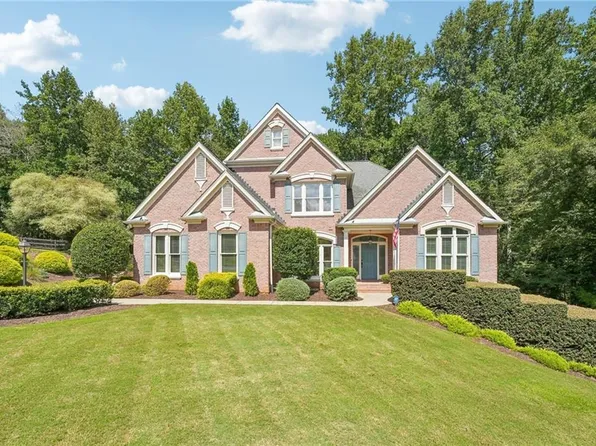134 Riverview Dr, Suwanee, GA 30024