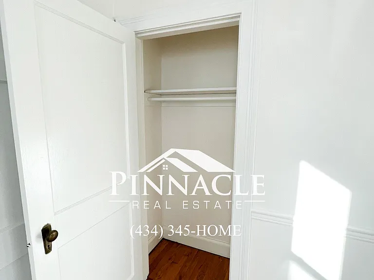 702 Mansfield Ave — Photo 4