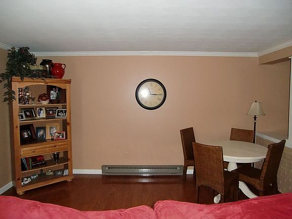 5th image of 211 N Parkview Blvd