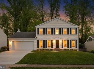 9511 Orion Ct, Burke, VA 22015