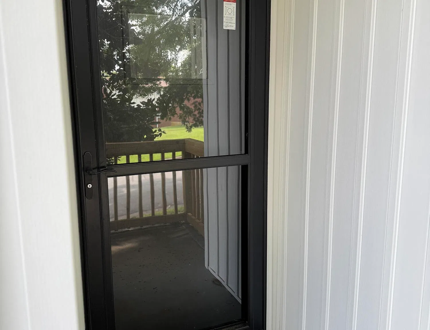 4 bed, 2.0 bath, 2100 sqft, $1,800 — Photo 2