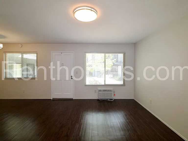 8150 Lemon Ave #114 — Photo 6