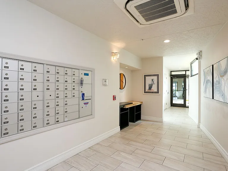 430 Cove Tower Dr #1202 — Photo 10