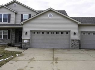 11617 N Dunmore Dr, Dunlap, IL 61525