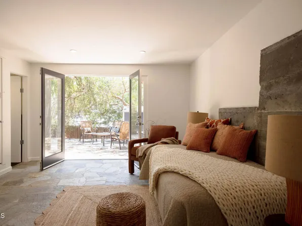 3836 De Longpre Ave, Los Angeles, CA 90027