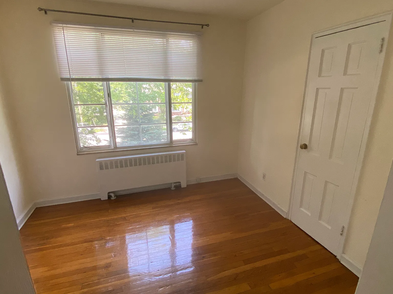 2 bed, 1014 sqft, $1,950 — Photo 4