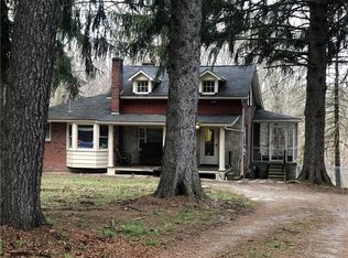 663 State Route 208, Pulaski, PA 16143