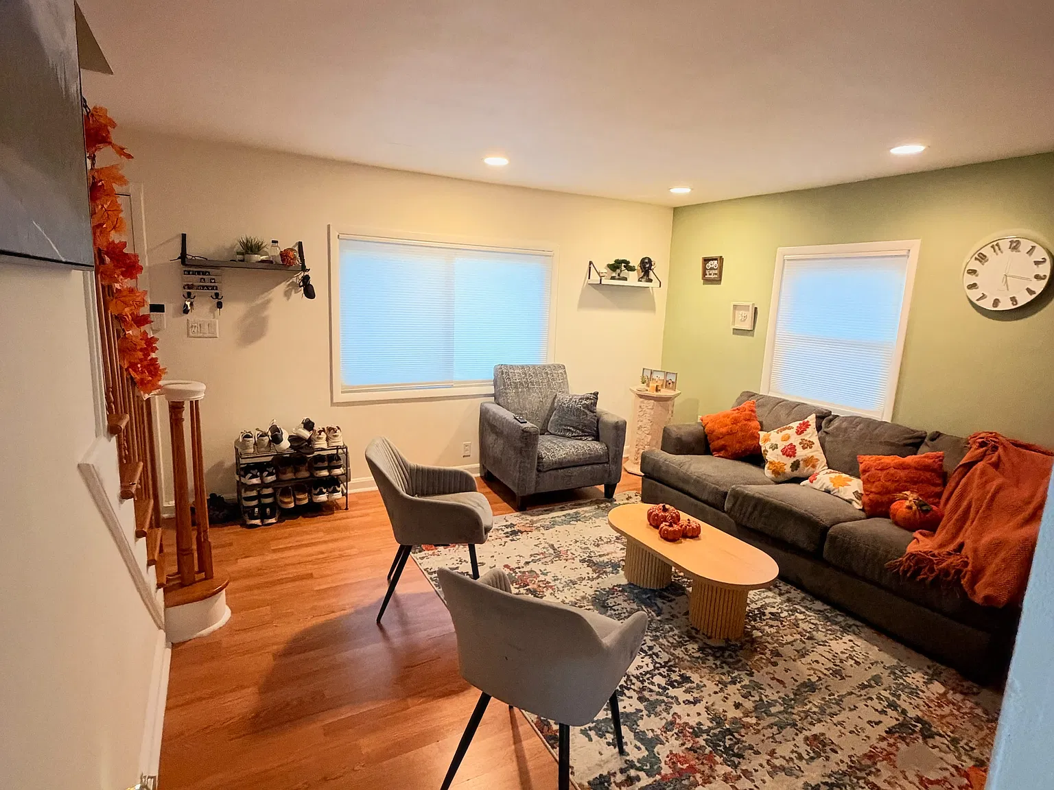 4 bed, 2.5 bath, 1200 sqft, $3,500 — Photo 2