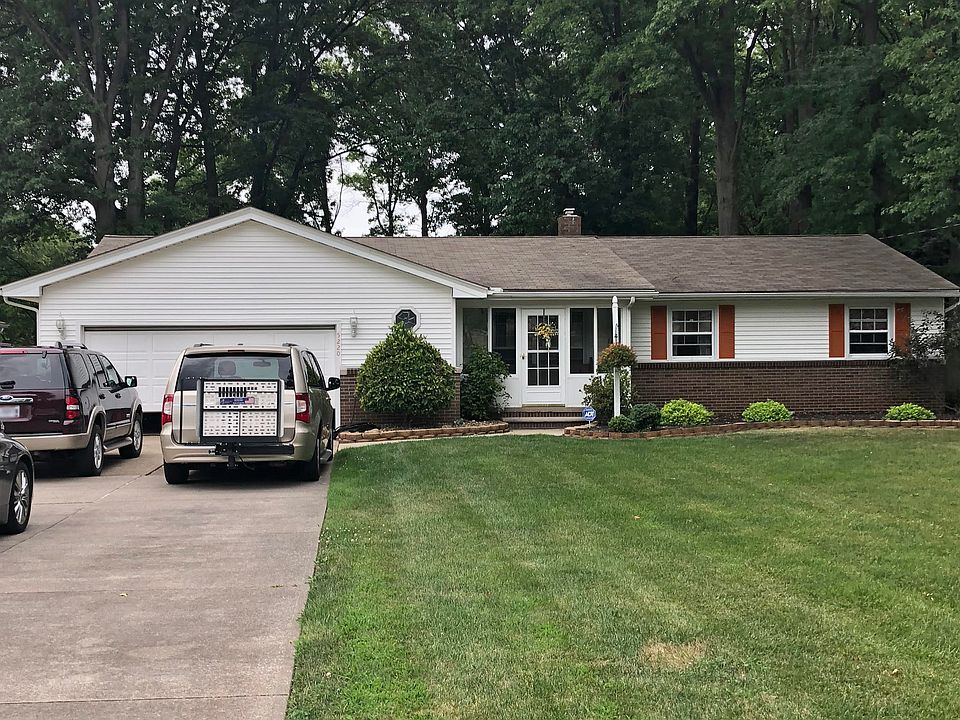1st image of 5220 Clovelly Dr