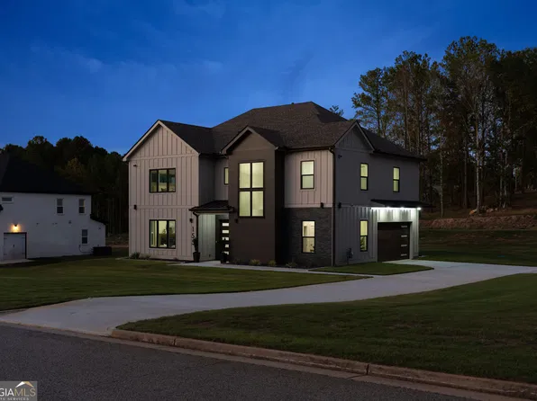 155 Gadson Dr, Fayetteville, GA 30214
