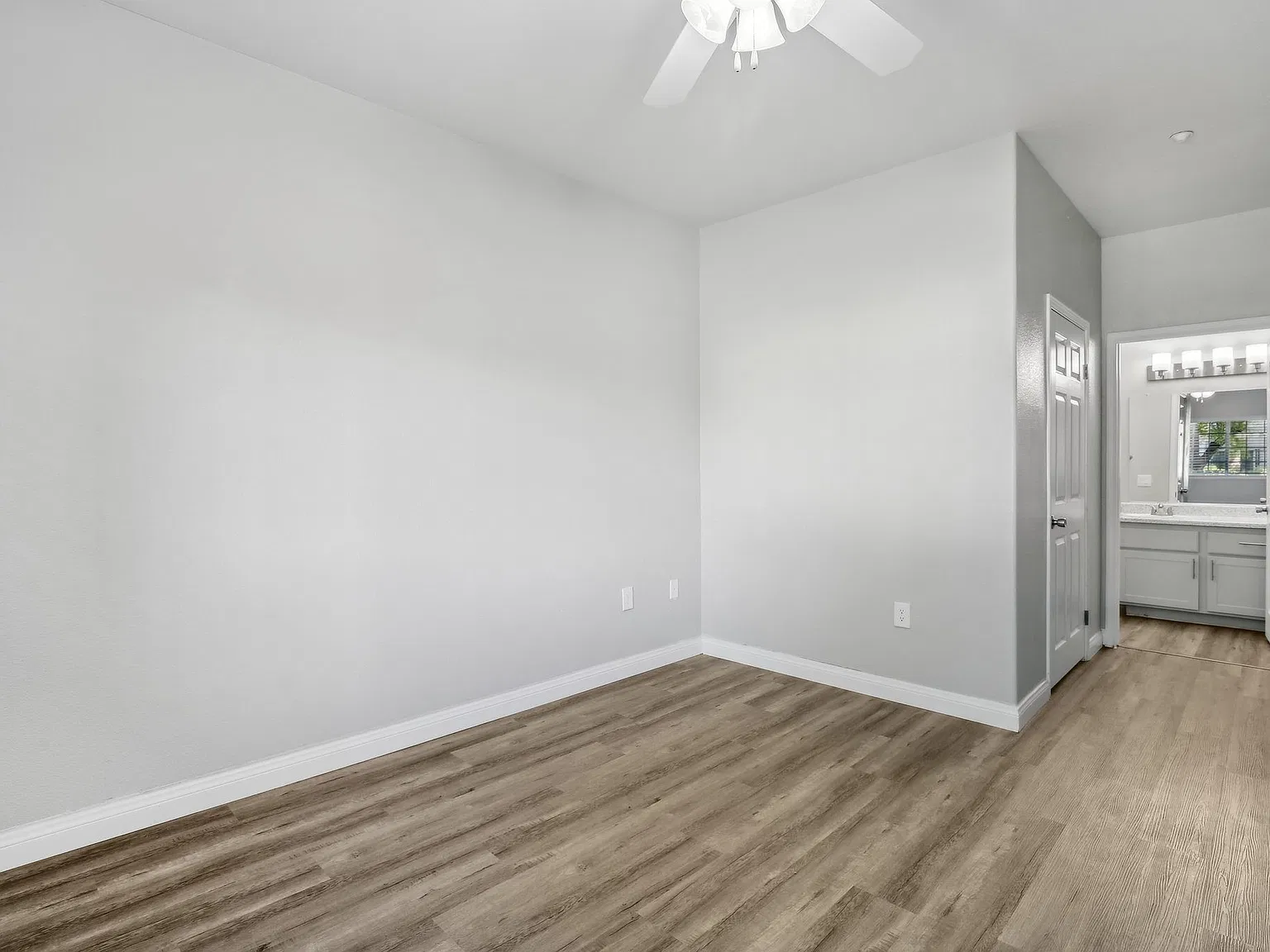 Cheyenne Villas — Photo 3