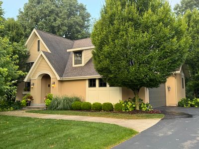 2065 Balsam Waters Ct NE, Grand Rapids, MI, 49525