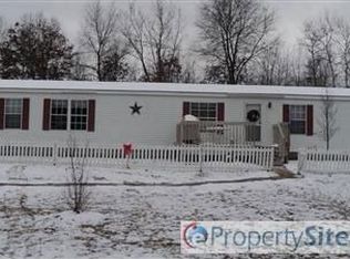 15459 Gates Rd, Howard City, MI 49329