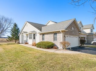 340 Manning Dr, Dekalb, IL 60115